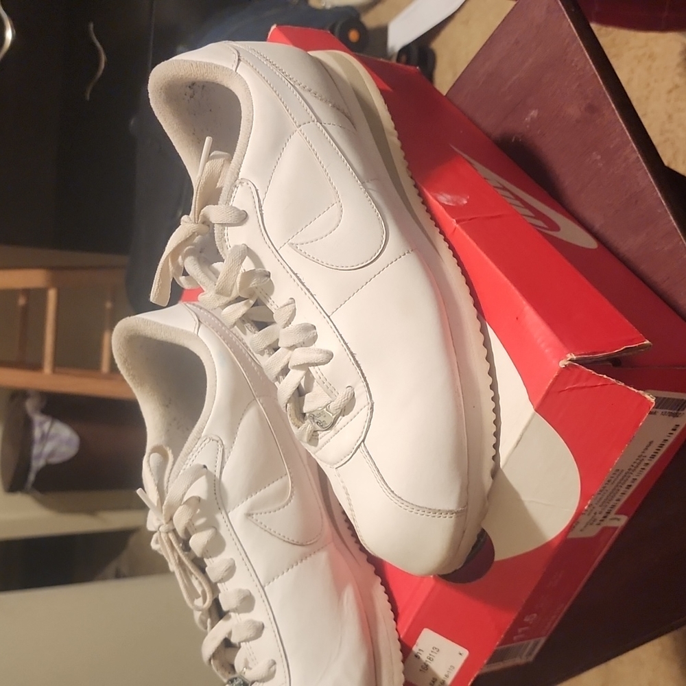 White Nike Cortez 11.5 shoes